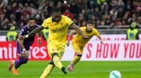 Dua Gol Rafael Leao Antar AC Milan Tumbangkan Fiorentina 2-1