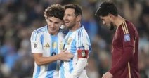 Ukir Brace pada Laga Kandang Terakhir, Lionel Messi Antar Argentina Bungkam Venezuela 3-0