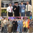 Prof. Dr. Yulhendri, M.Si Dikukuhkan sebagai Guru Besar UNP, Sabar AS: Jadi Simbol Kemajuan Insan Akademis