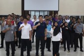Meriahkan Hari Pengayoman ke-81, Kakanwil Kemenkum Riau Buka Turnamen Tenis Meja dan Olahraga Tradisional