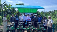 PT Inecda Berikan Pelatihan Bantuan Traktor Mini dan Pemeriksaan Kesehatan Gratis