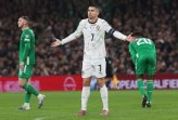 Irlandia Tumbangkan Portugal 2-0