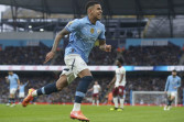 Manchester City Hajar West Ham  4-1