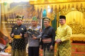 Pelepasan Komjen Herry Heryawan di Balai Adat LAM Riau Berlangsung Haru