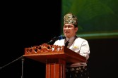 Sekdaprov Riau Katakan Pantun Sebagai Penata Budi dalam Bertutur