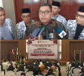 Sempena HUT PGRI dan Hari Guru,  Plt Kadisdik Riau buka Seminar Nasional