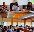 Pasca Demo, Bupati Pelalawan Tegas Selesaikan Konflik Agraria Warga dengan  PT THIP