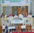 Wabup Siak Serahkan Zakat Konsumtif Tahap II, Perkuat Pemenuhan Kebutuhan Dasar 173 Mustahik