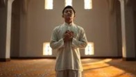 Doa Qunut Subuh Apakah Harus Dibaca? Ini Penjelasan Lengkapnya
