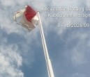Kantor Desa Ringin Disorot. Bendera Merah Putih Lusuh dan Robek, Kepala Desa Tidak Disiplin