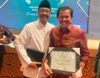 Prof Irwandi Jaswir Raih Penghargaan Ilmuwan Muslim Indonesia Paling Berpengaruh dari NU