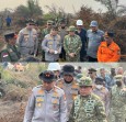 Kapolda Riau bersama Pangdam XIX/Tuanku Tambusai Tinjau Langsung Penanganan Karhutla di Inhu