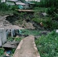 Warga Enok Panik Akibat Longsor,  Tanah Retak dan Rumah Miring